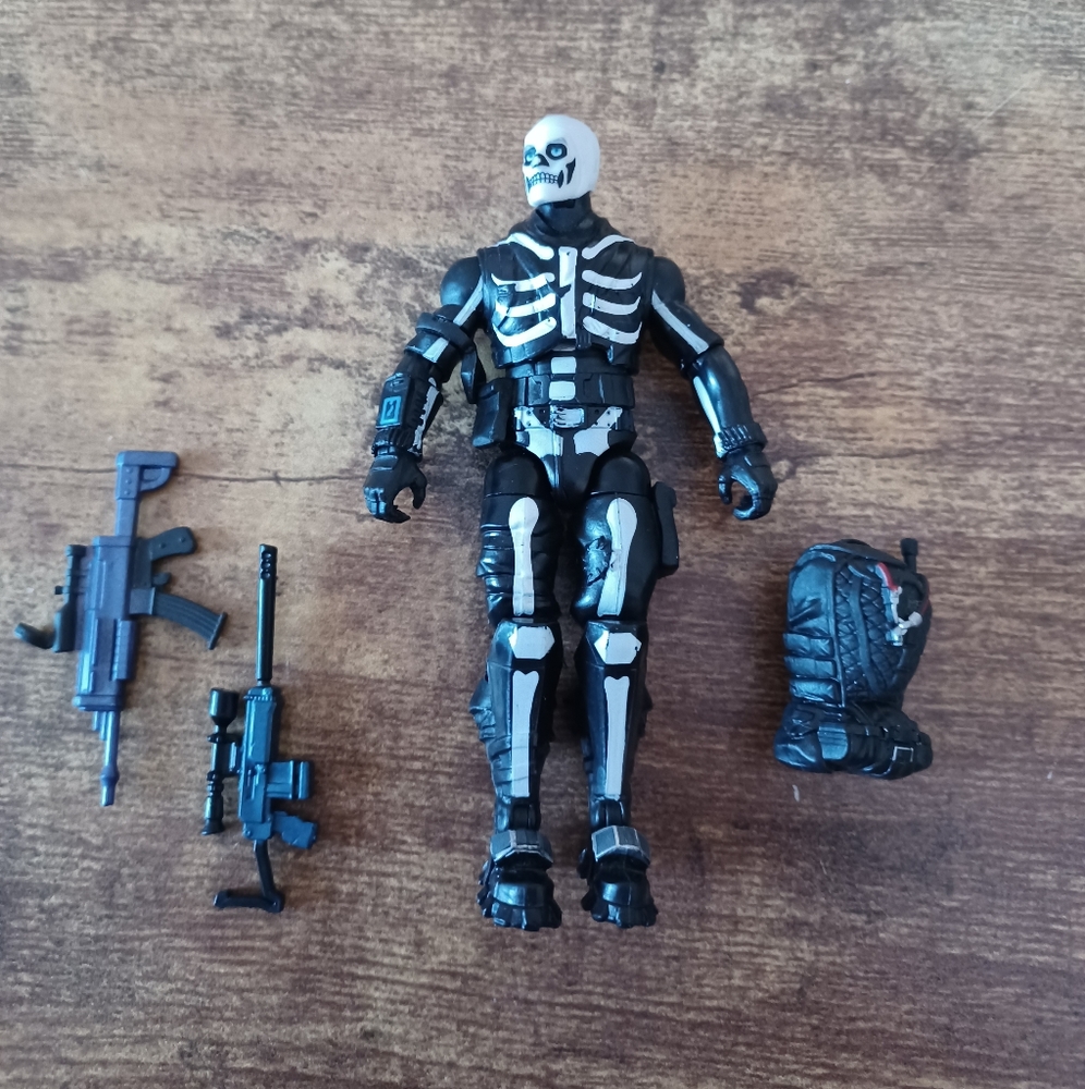 Fortnite Skull Trooper Action figure